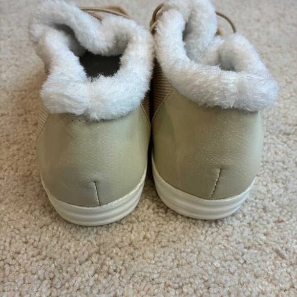 NWOT Women's Corduroy Faux Fur Slip-On Shoe Loafer Size 7 - Picture 4 of 7